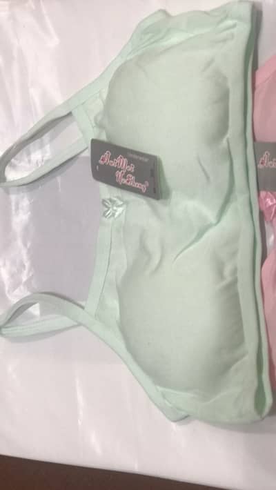 Blouse foam brut