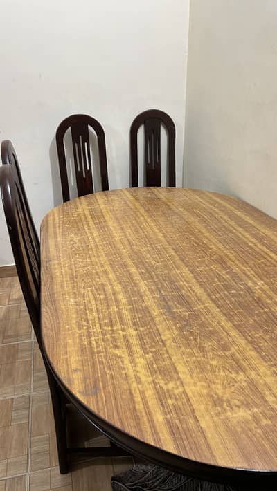 Dining table with 6 chairs