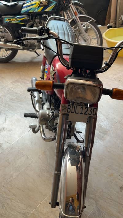 Road Prince 70 2025 Model Good condition 0301-4255258 Whatsap