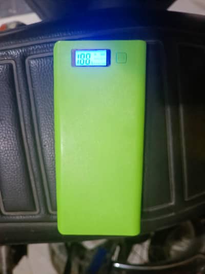 powerbank 4000 mah SE 10000 mah wale