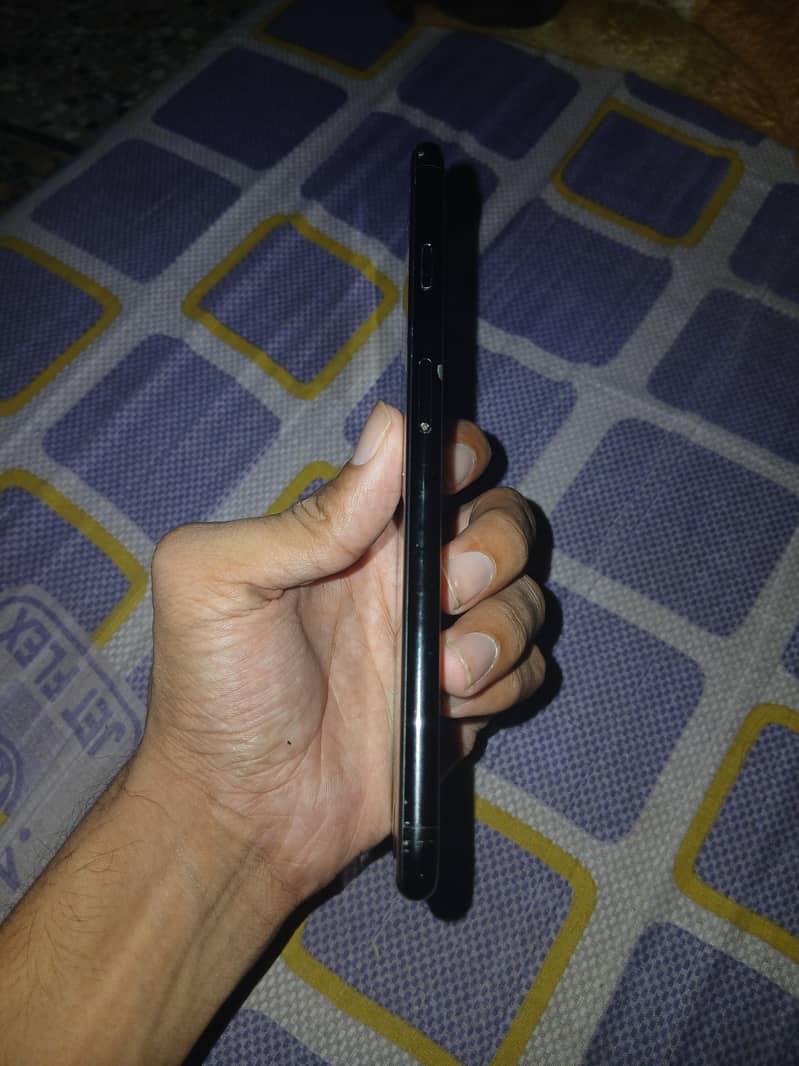 Apple iPhone 7 Plus 3
