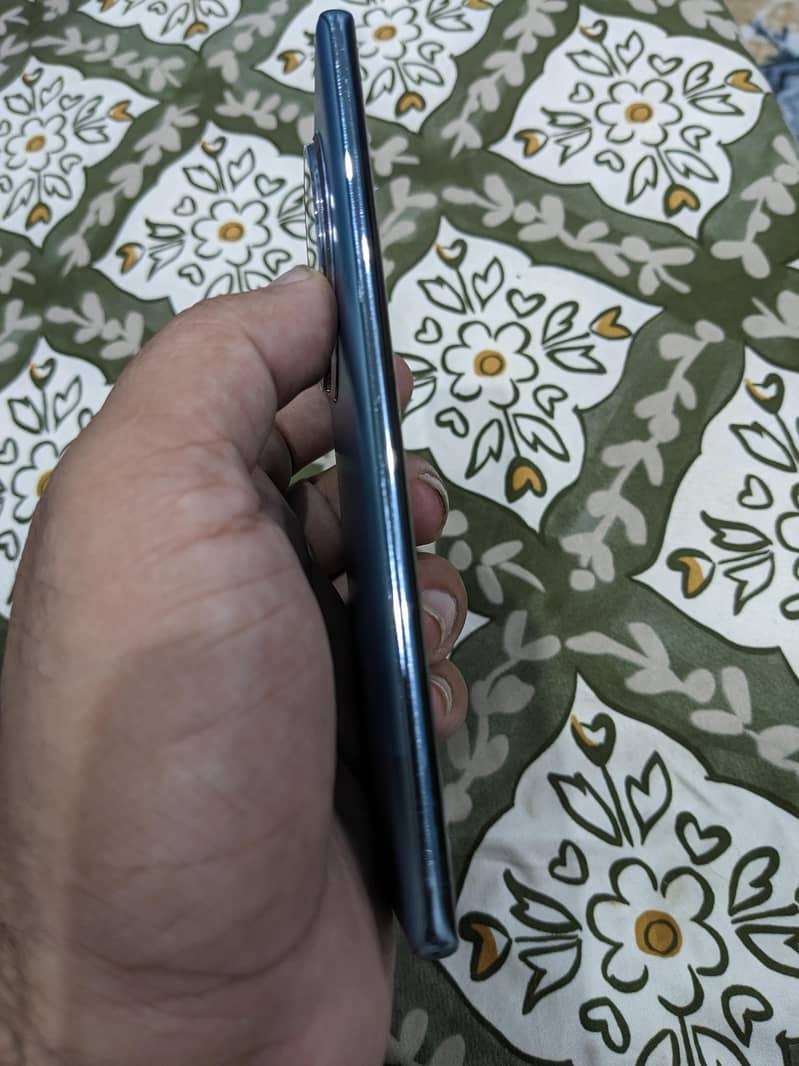 Infinix Zero 40 5