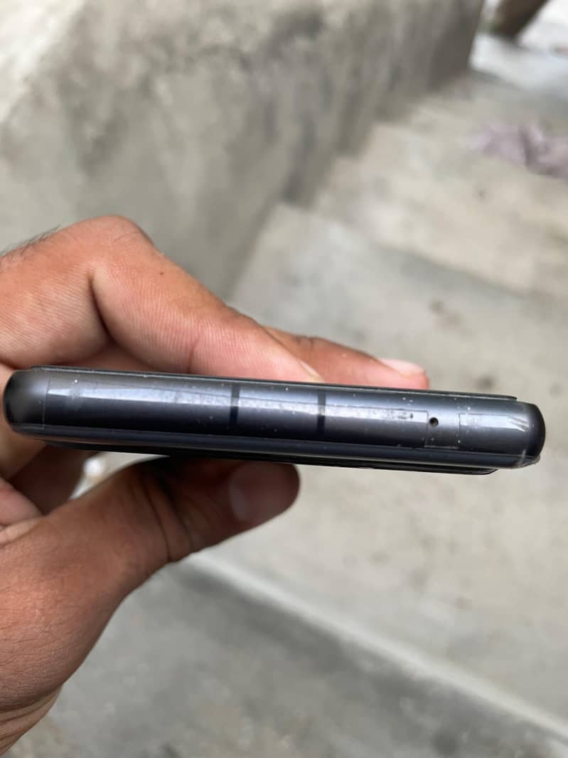 Google Pixel 7a 5
