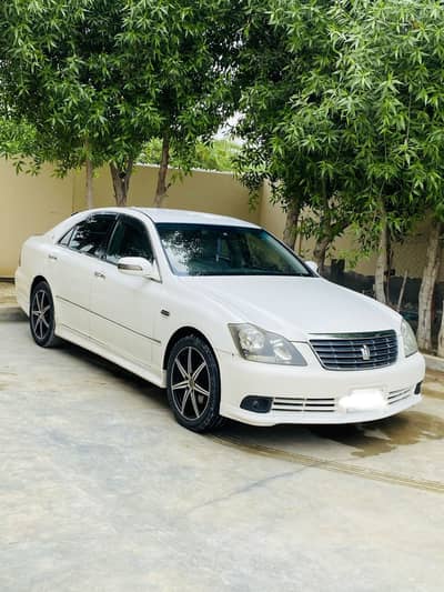 Toyota Crown 2005