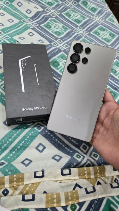 Samsung Mobile S25 Ultra 12/512 official pta 10/10 condition