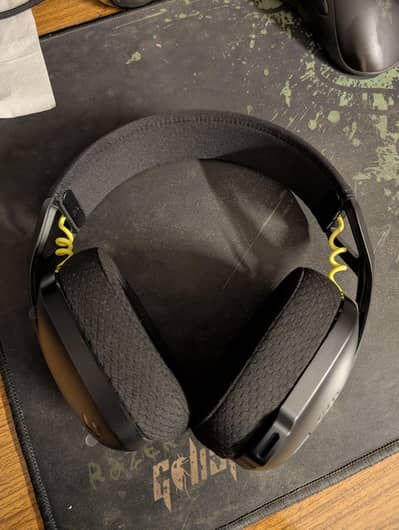 Logitech G435 headphones without box and without dongle