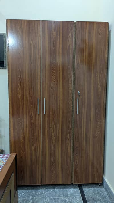 PLYWOOD MADE 2 DOOR WARDROBE BEST QUALITY MATERIAL