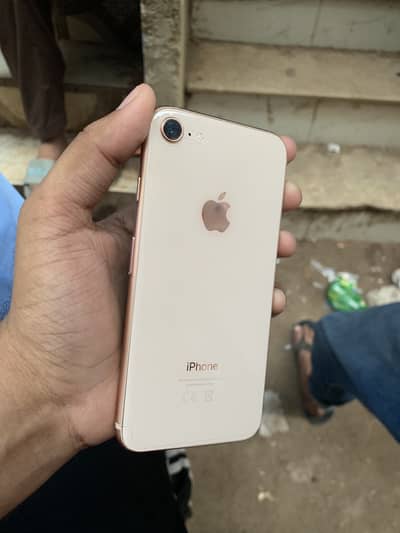 Apple iPhone 8