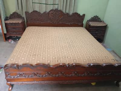 Bed side table  dressing
