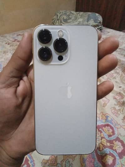 Apple iPhone 13 Pro