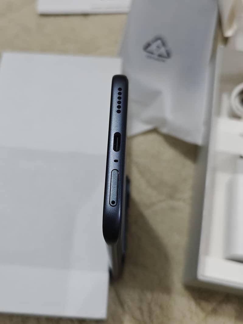 Infinix Note Edge 8