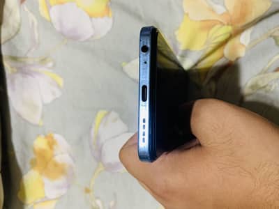 Infinix Hot 40i