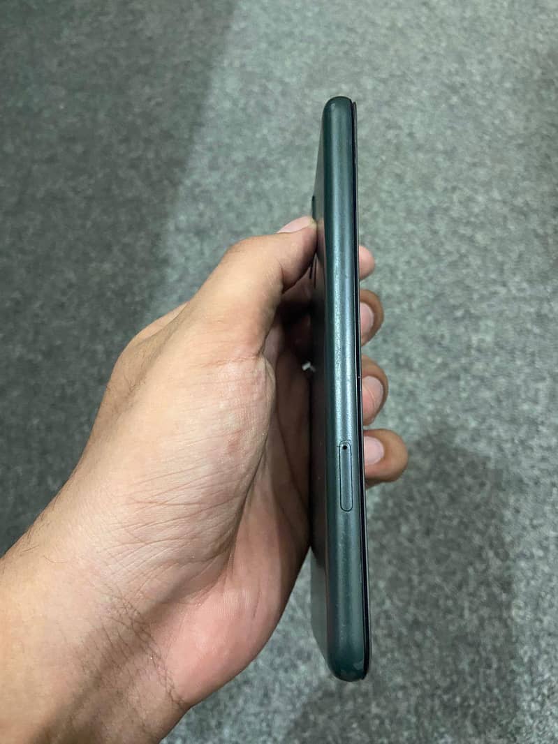 Google Pixel 5a 4