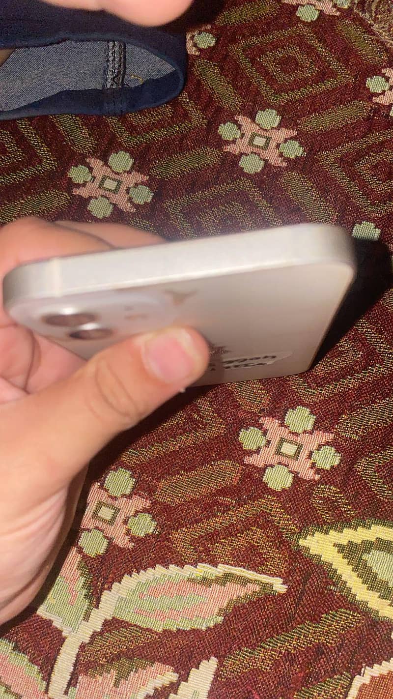 Apple iPhone 12 5