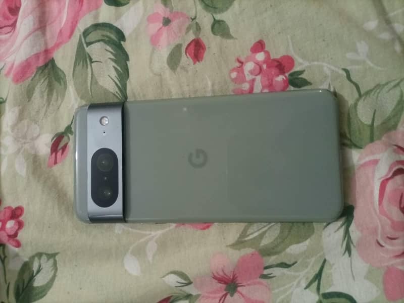 Google Pixel 8 0