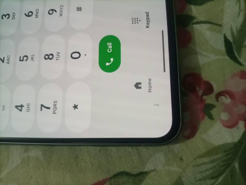 Google Pixel 8 4