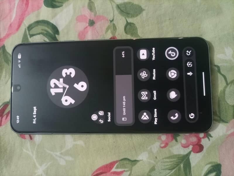 Google Pixel 8 7