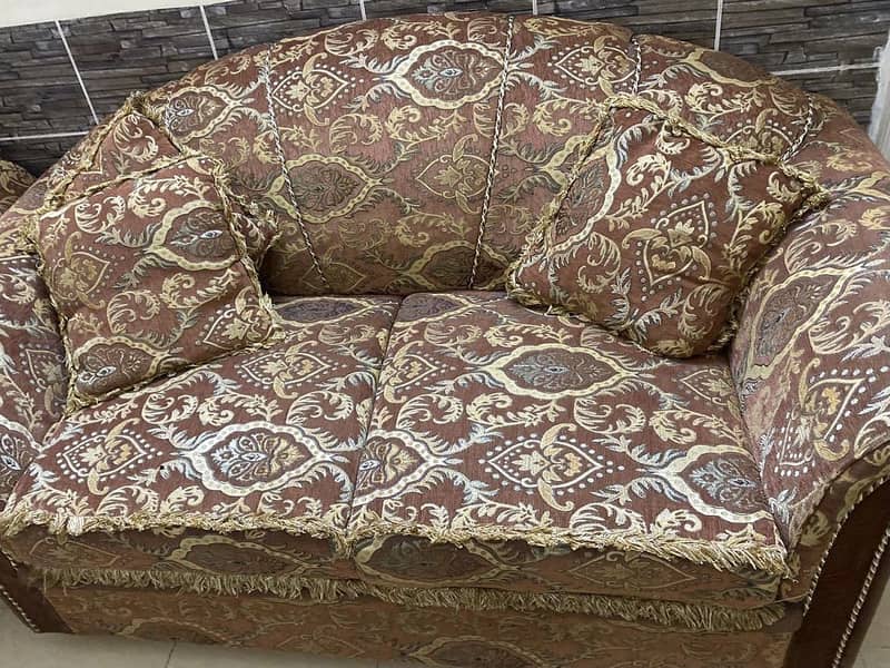 7 seater sofa set 0