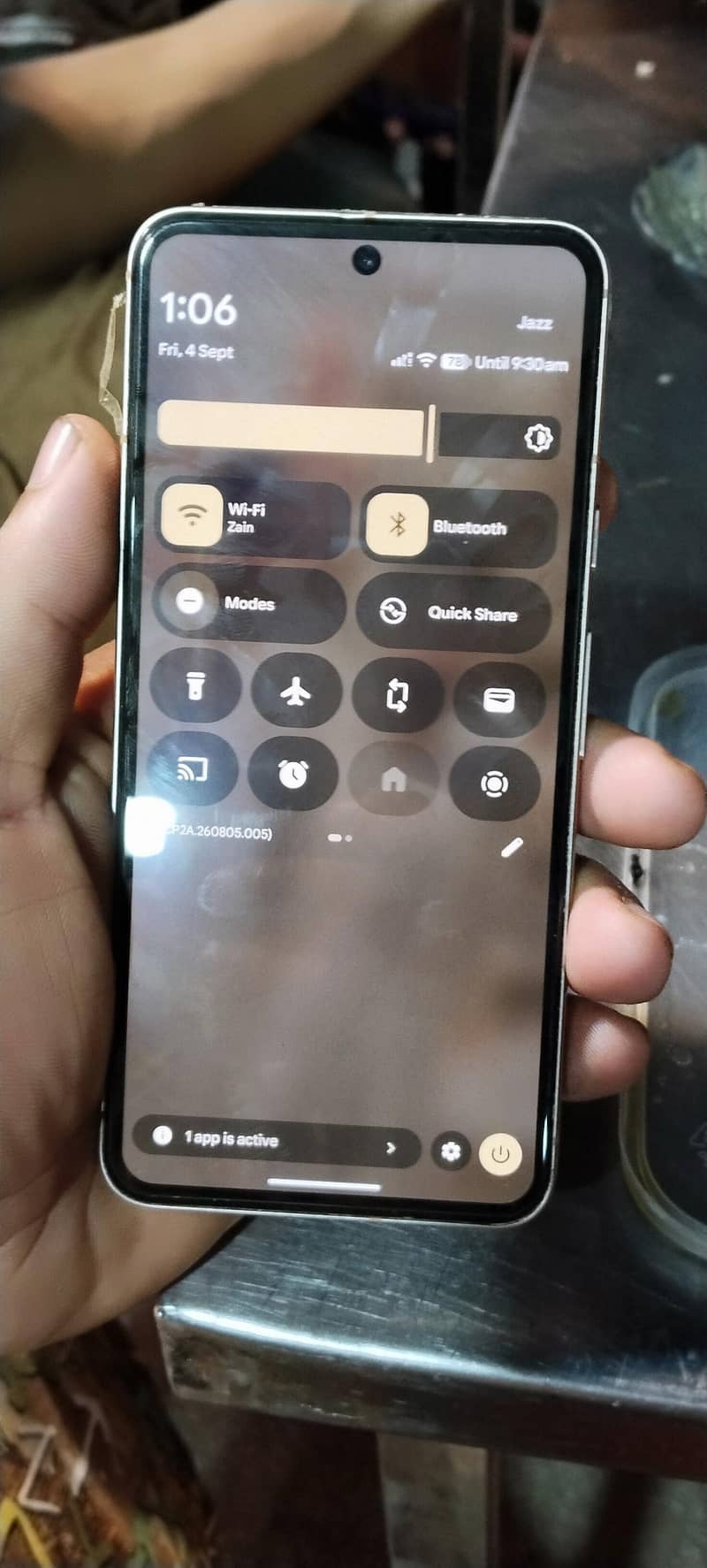 Google Pixel 8 1