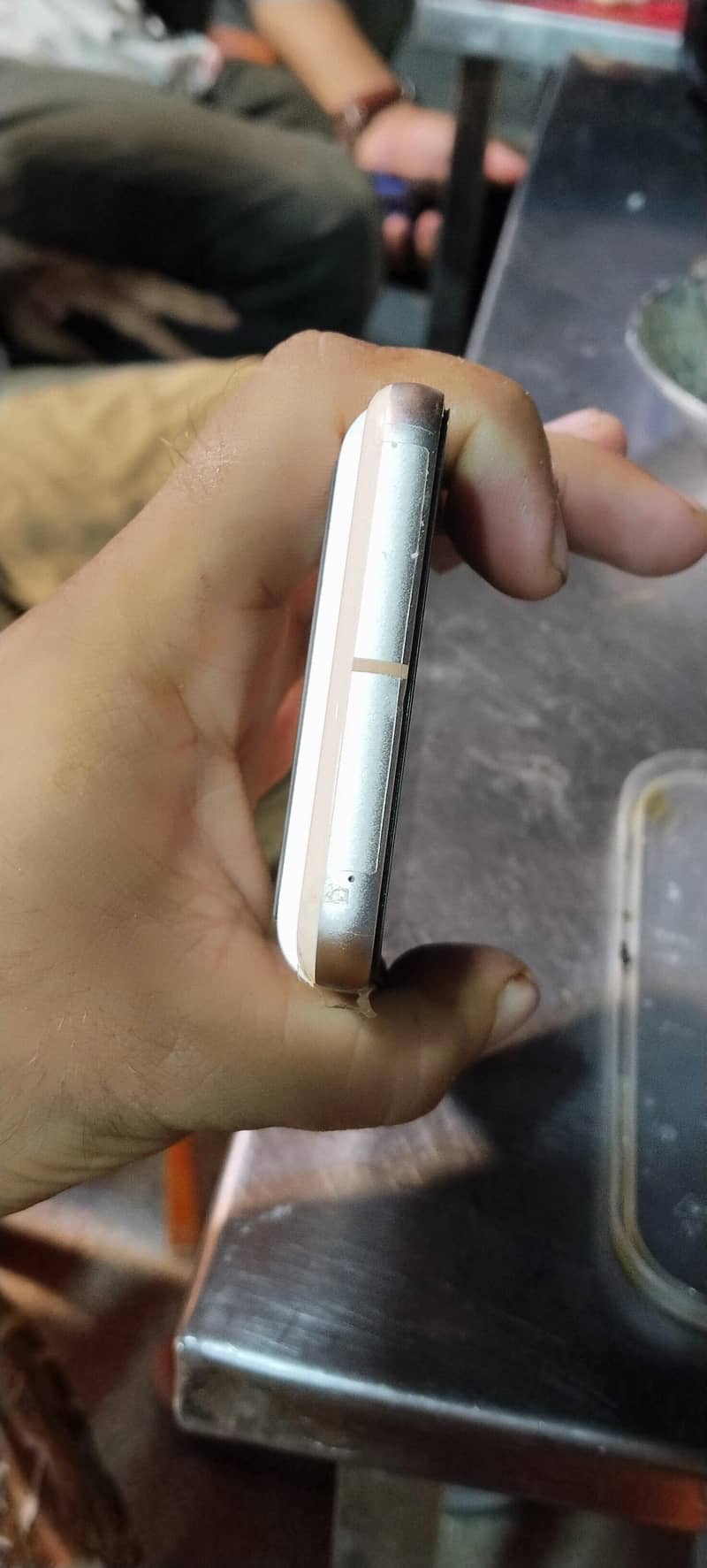 Google Pixel 8 6