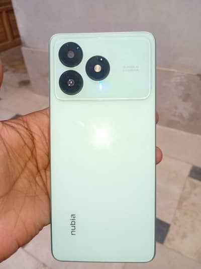 Zte nubia V60 Design