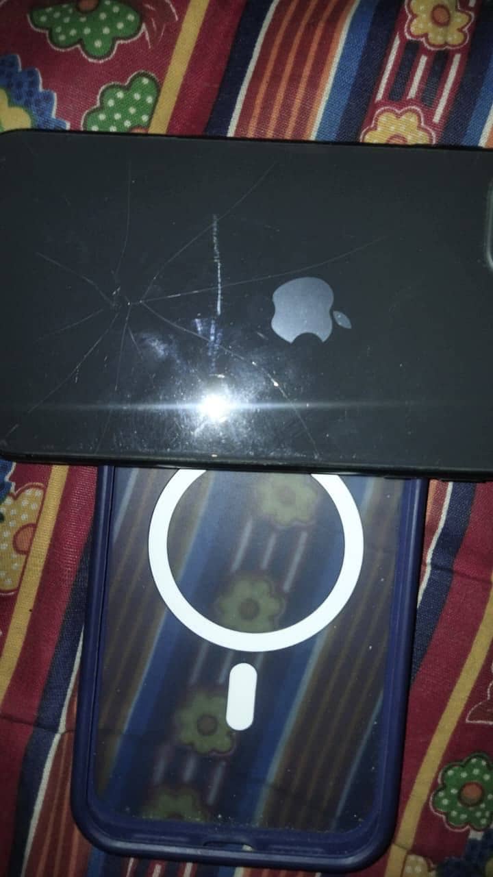 Apple iPhone 11 2