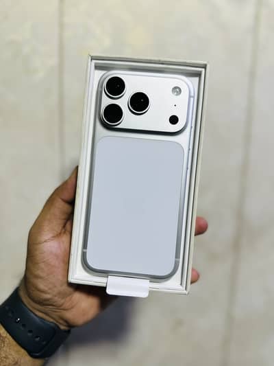 Apple iPhone 17 Pro