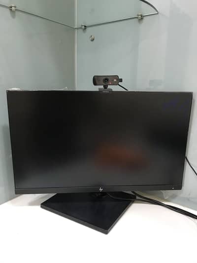 HP EliteDesk 800 G3 SFF | Core i5 7th Gen | 16GB RAM | Windows 11 Pro