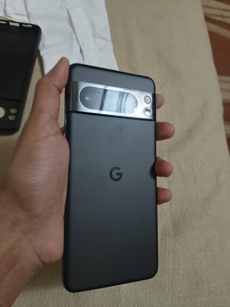 Google Pixel 8 Pro 3