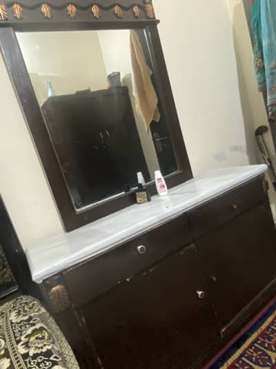 Dressing table for sale