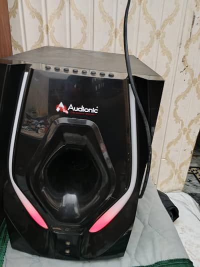 Audionic Woofer RB-105 in good condition