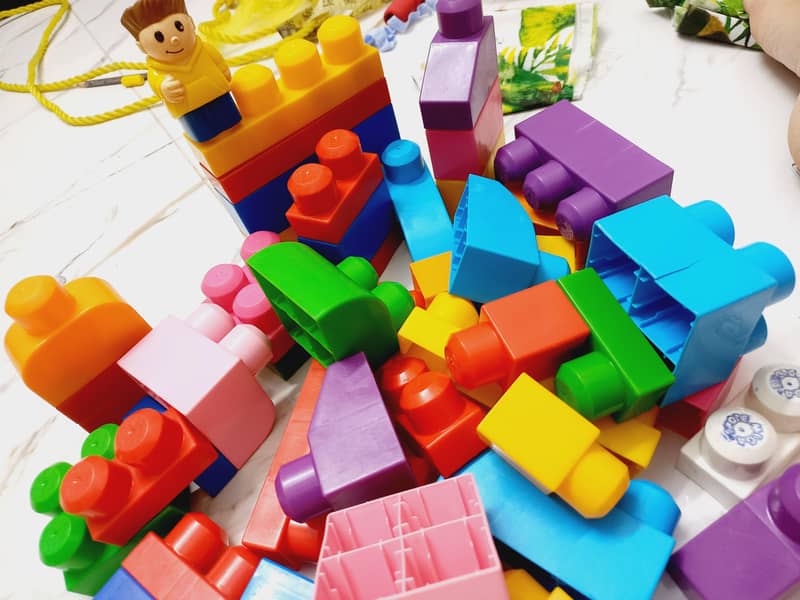 Mega blocks sets 0