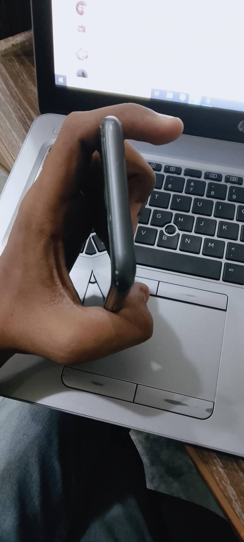 Apple iPhone 11 6