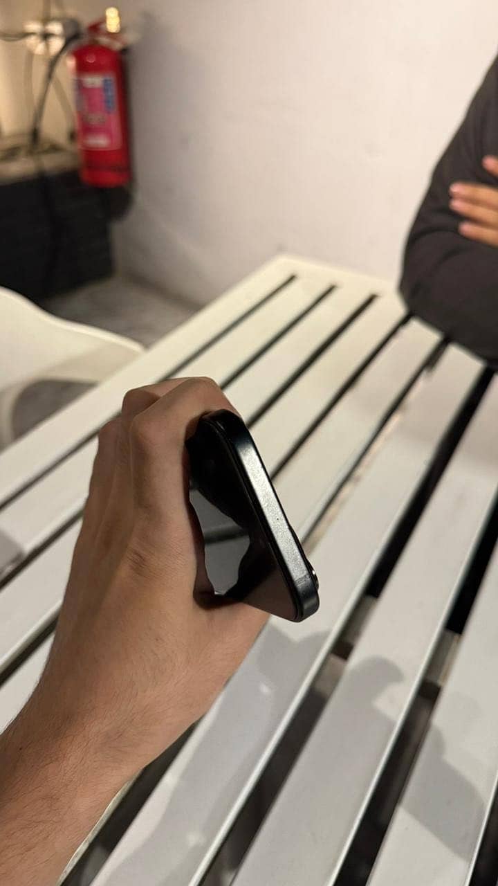 Apple iPhone 15 0