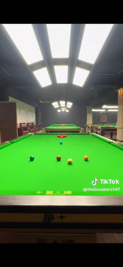 All setup Sanoker club luxury Urgent for sale full club chalta huwa