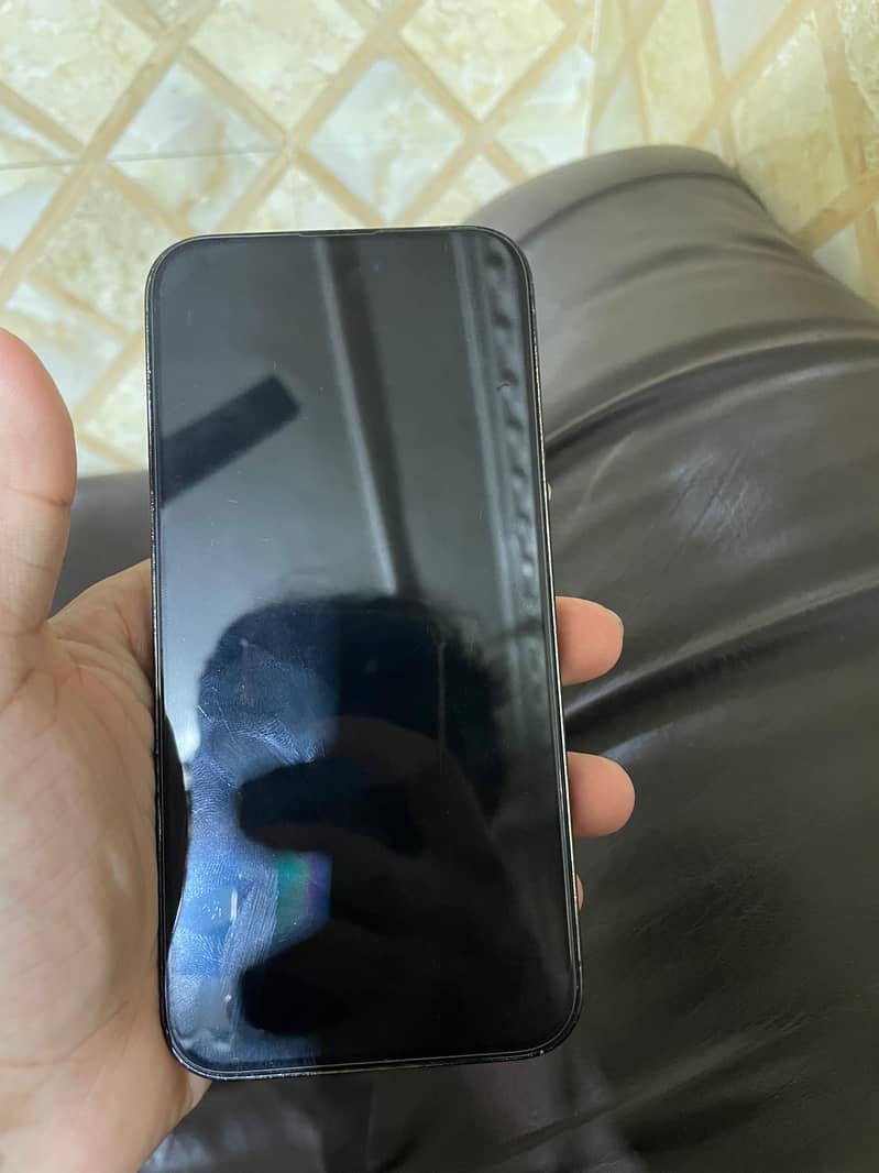 Apple iPhone 14 Pro Max 3