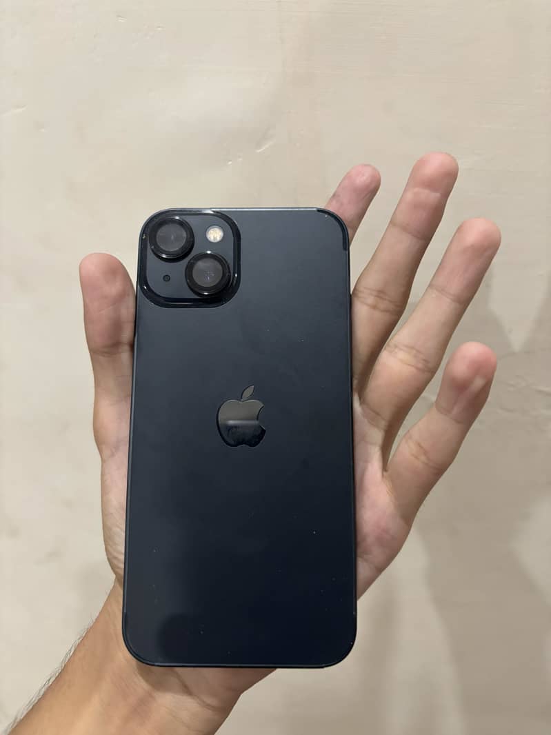 Apple iPhone 13 9