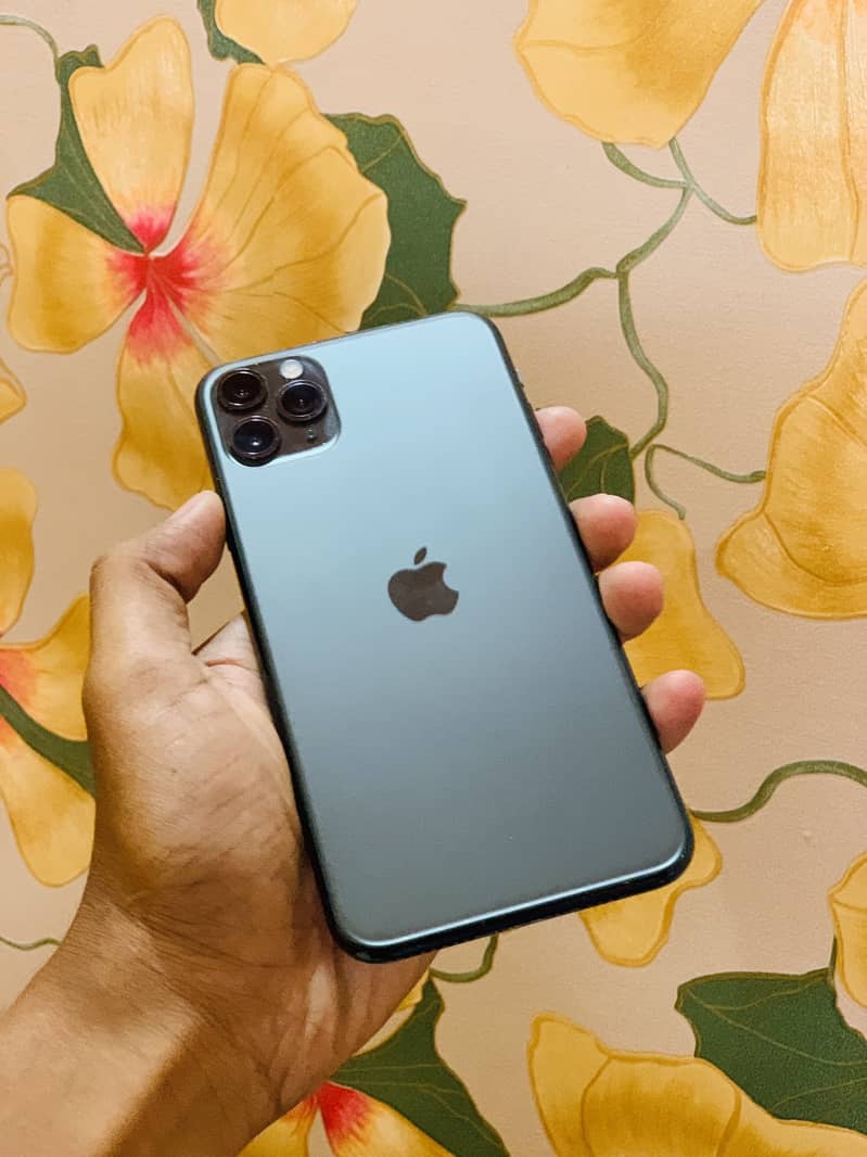 Apple iPhone 11 Pro Max 0