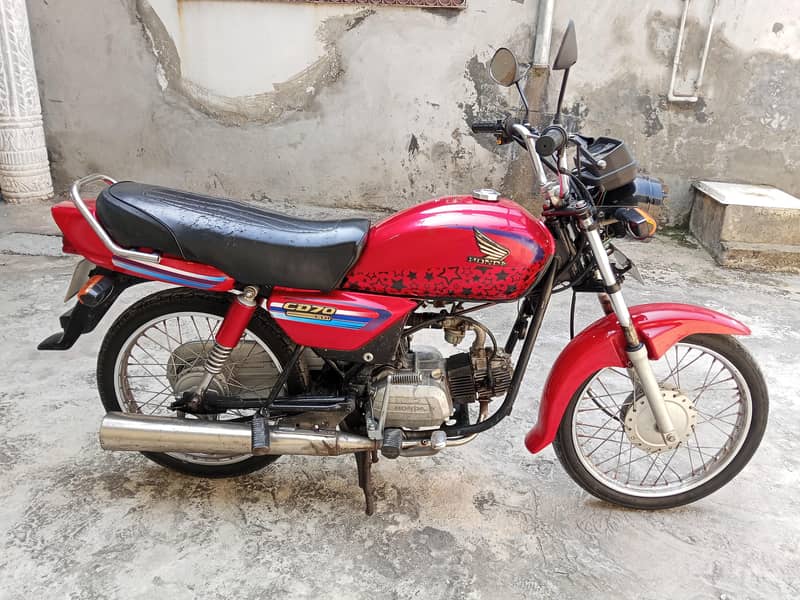 Honda CD100 1