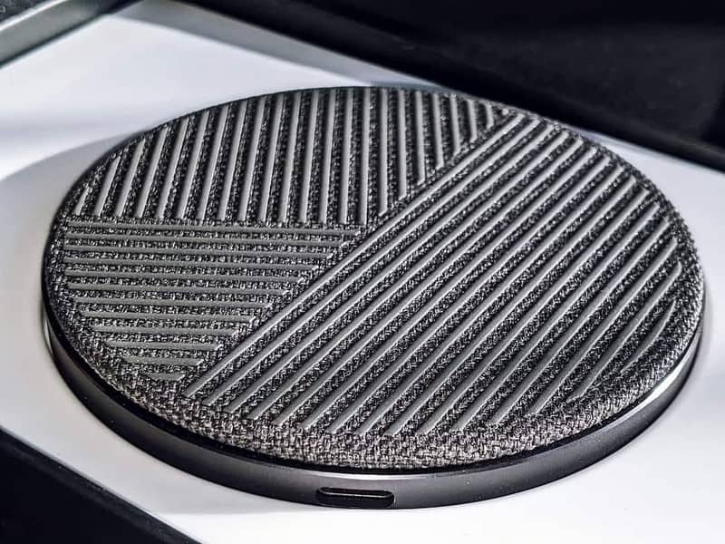 Native Union Drop Wireless charger 5