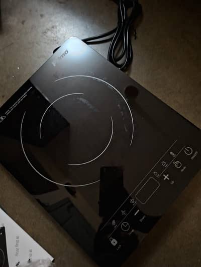Primo Induction Cooker 2000W — Imported