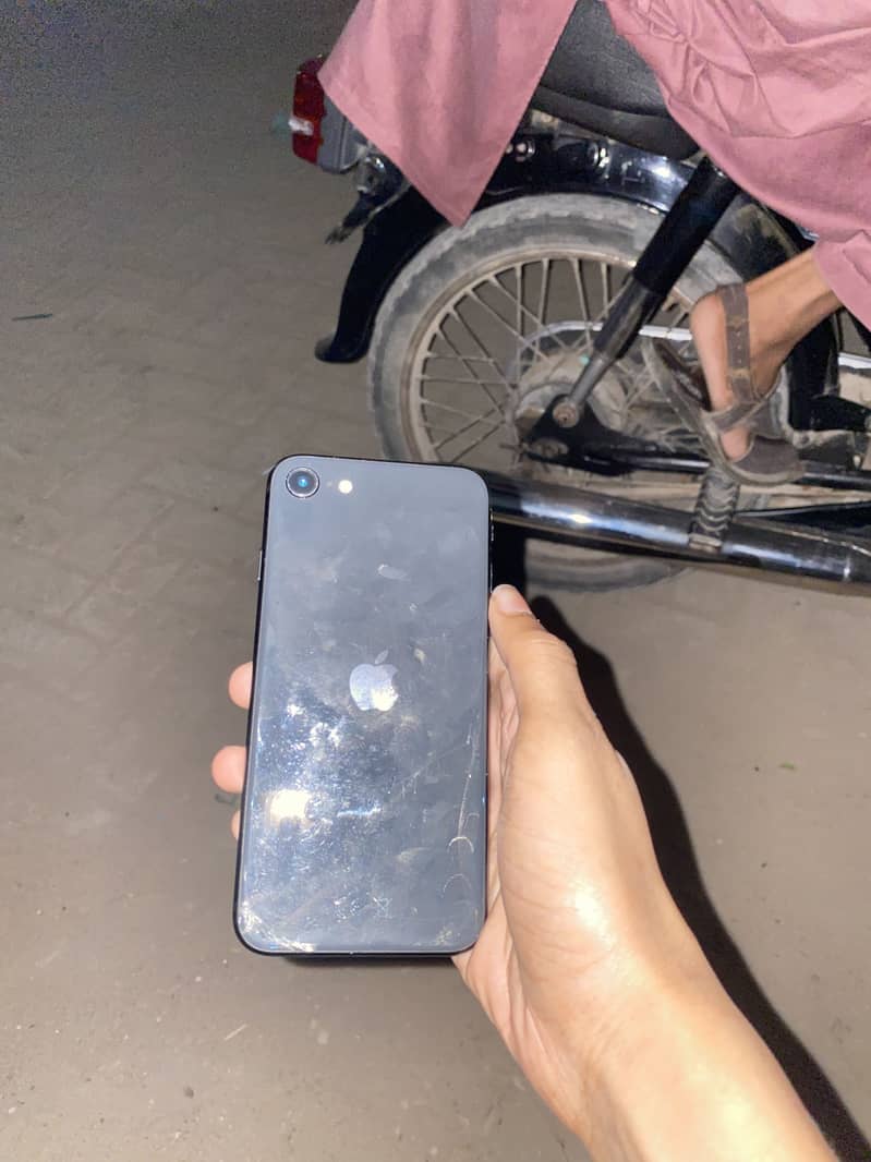 Apple iPhone SE 1