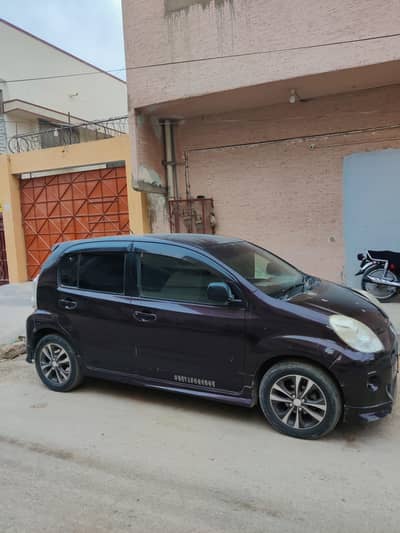 Toyota Passo 2011