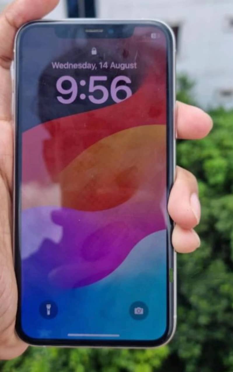 Apple iPhone 11 Pro 2