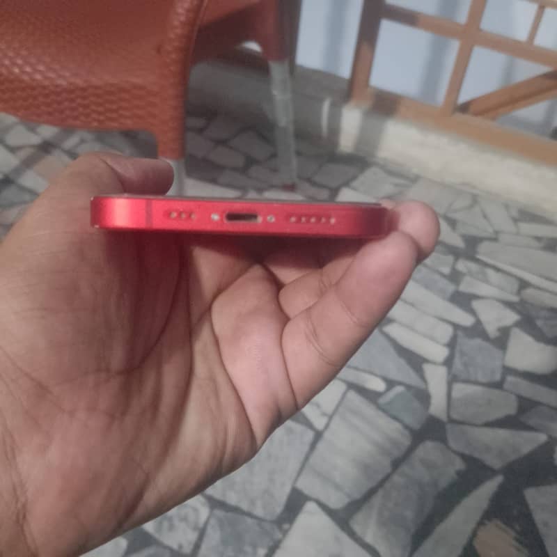 Apple iPhone 12 2