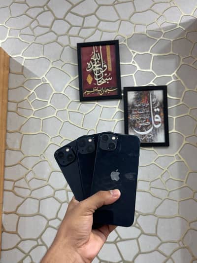 Apple iPhone 13
