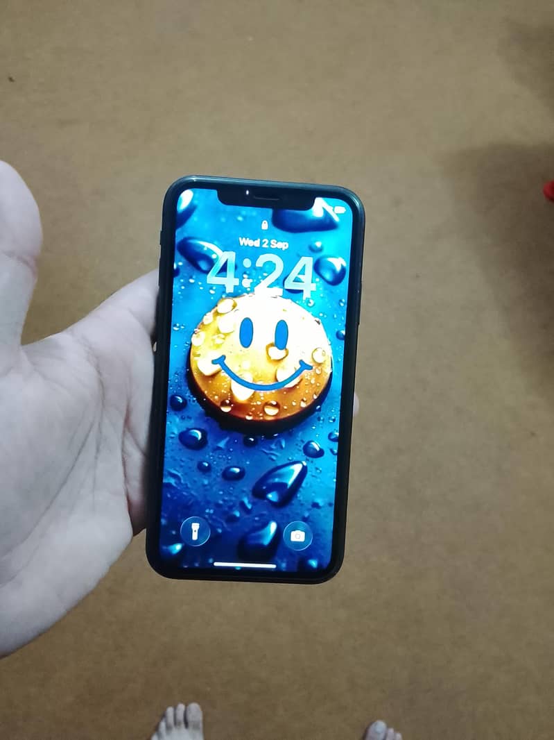 Apple iPhone 11 6