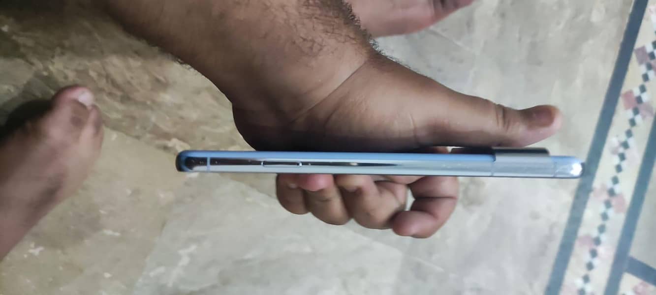 Google Pixel 8 Pro 6