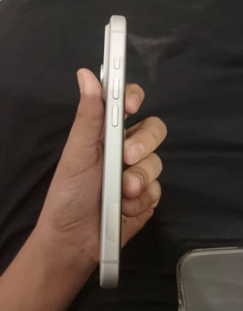 Apple iPhone 17 Pro 1