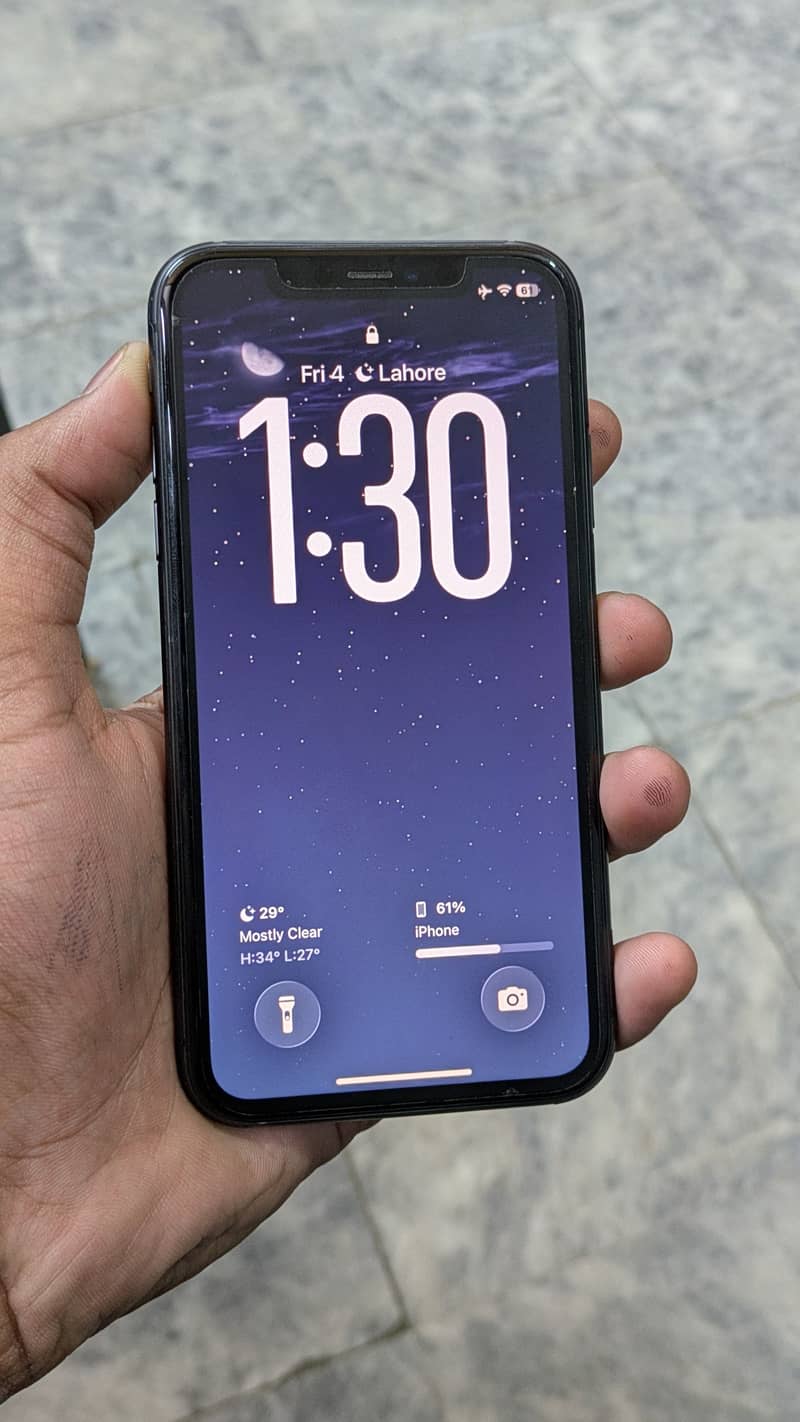 Apple iPhone 11 3